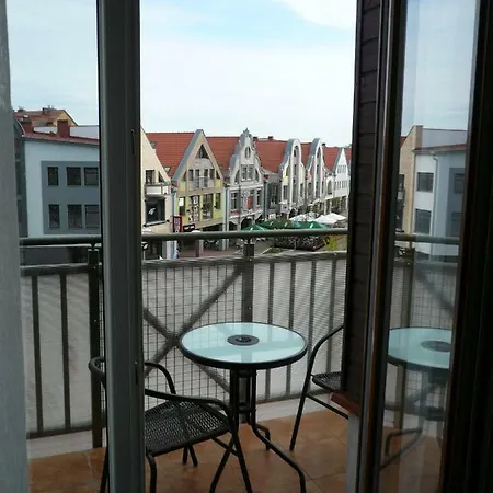 Apartament Przy Fontannie 아파트 *